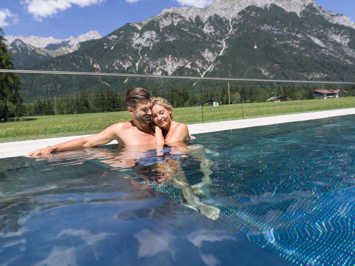Alpenhotel Karwendel -Adults Only- Leutasch Exteriör bild