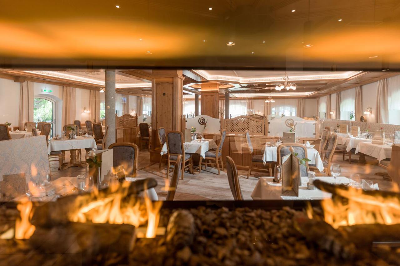 Alpenhotel Karwendel -Adults Only- Leutasch Exteriör bild